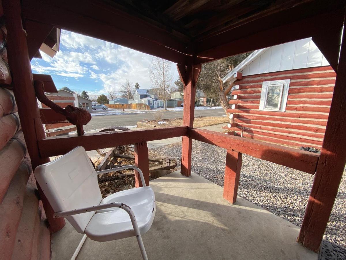 Roundtop Mountain Vista - And Hotel Thermopolis